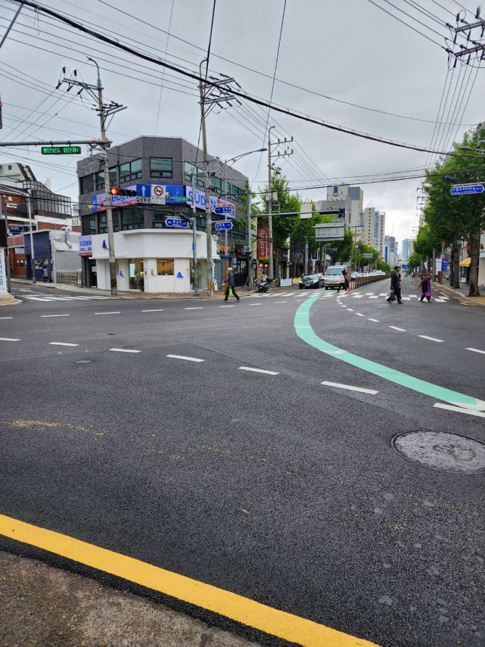 부산 수영구 민락동 동방 오거리 도로변코너 1층상가 배달업추천 월세 매물번호 11308 사진 1