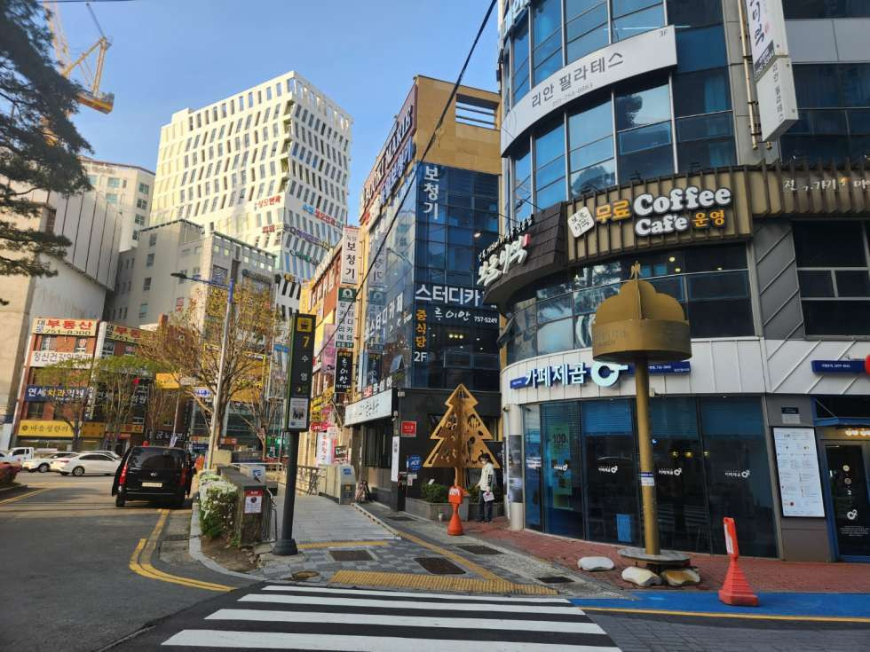 부산 수영구 광안동 수영역 진입로 메인상권 카페 하기 좋은 자리 월세 매물번호 11314 사진 1