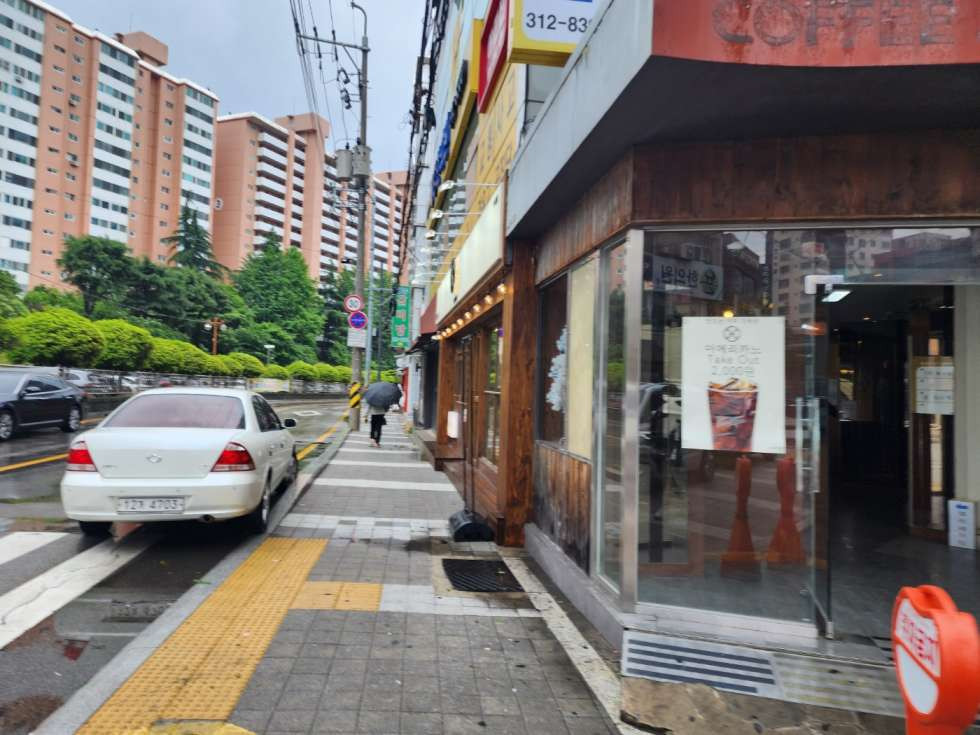 부산 사상구 주례동 주례역 근처 3층 86평 상가 임대 월세 매물번호 11525 사진 1
