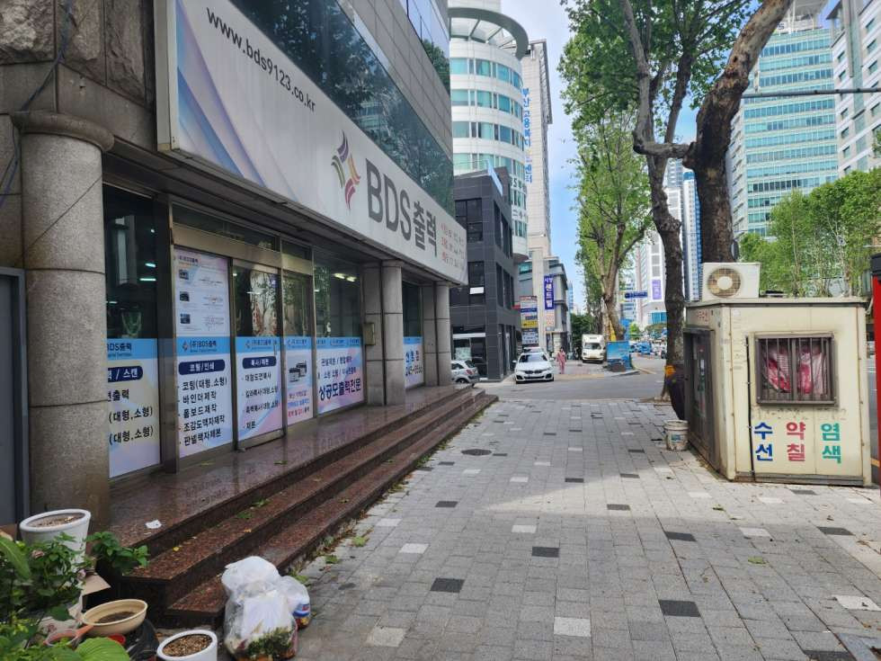 부산 부산진구 양정동 시청역 대로변 1층 20평 상가임대 월세 매물번호 11554 사진 1