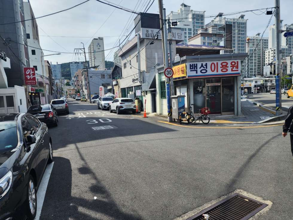 부산 부산진구 양정동 시청 근처 깔끔한 내부 상태 3층 23평 사무실 임대 월세 매물번호 11556 사진 1