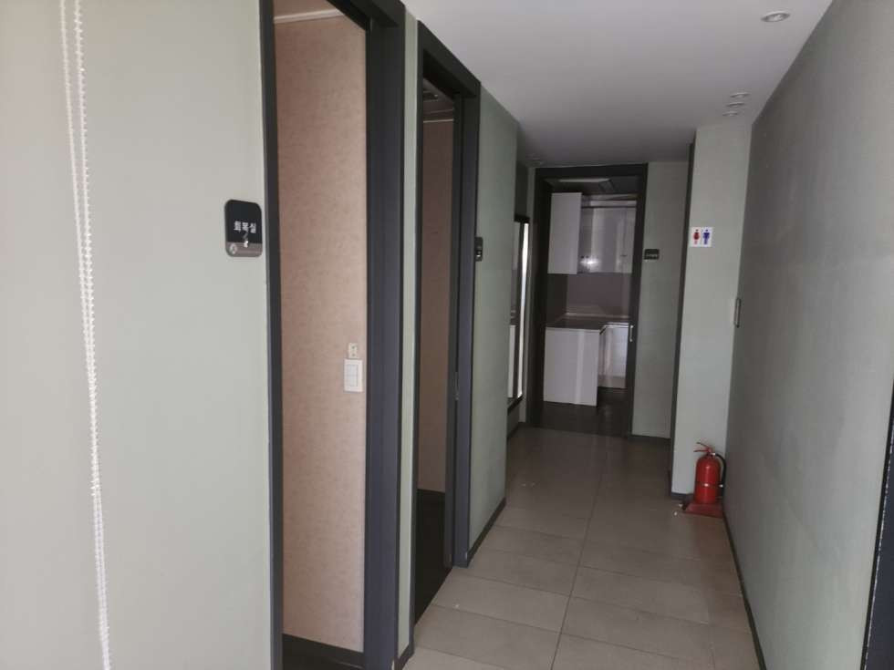 부산 부산진구 부전동 롯데 백화점 뒤편 메인거리 2층 3층 상가 임대 월세 매물번호 11958 사진 5