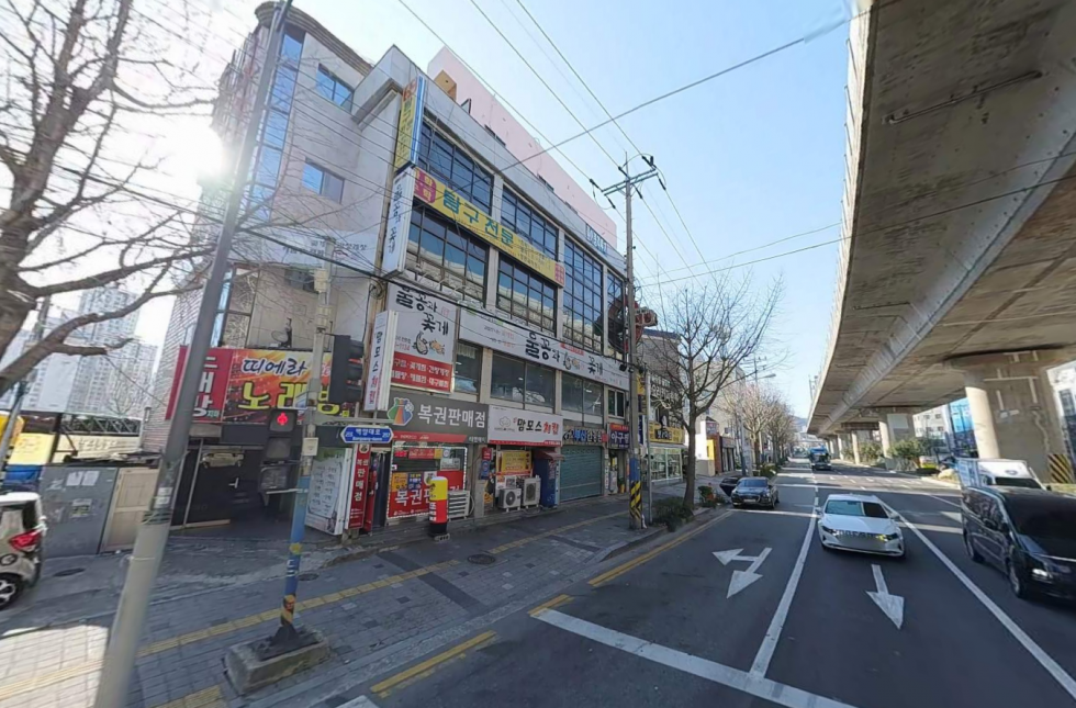 부산 부산진구 개금동 개금동 대로변 상가. 유명한 맛집 있는 건물 월세 매물번호 12229 사진 1