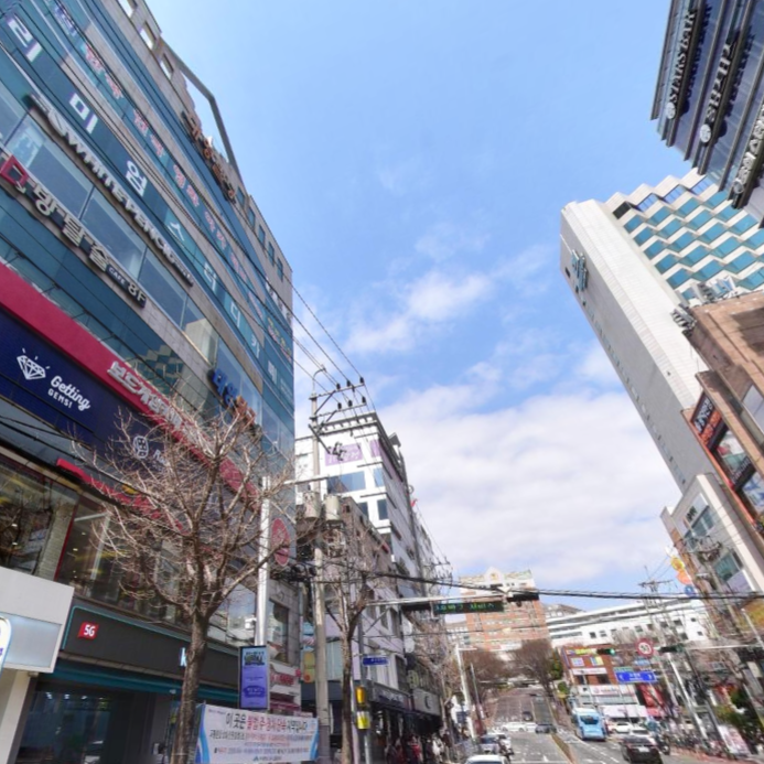 부산 남구 대연동 경성대 메인 도로 1층 22평 귀한 무권리 상가 임대 월세 매물번호 12268 사진 1