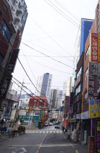 부산 수영구 민락동 수영 먹자골목 아파트 단지 1층 15평 저렴한 상가 임대 월세 매물번호 12327 사진 1