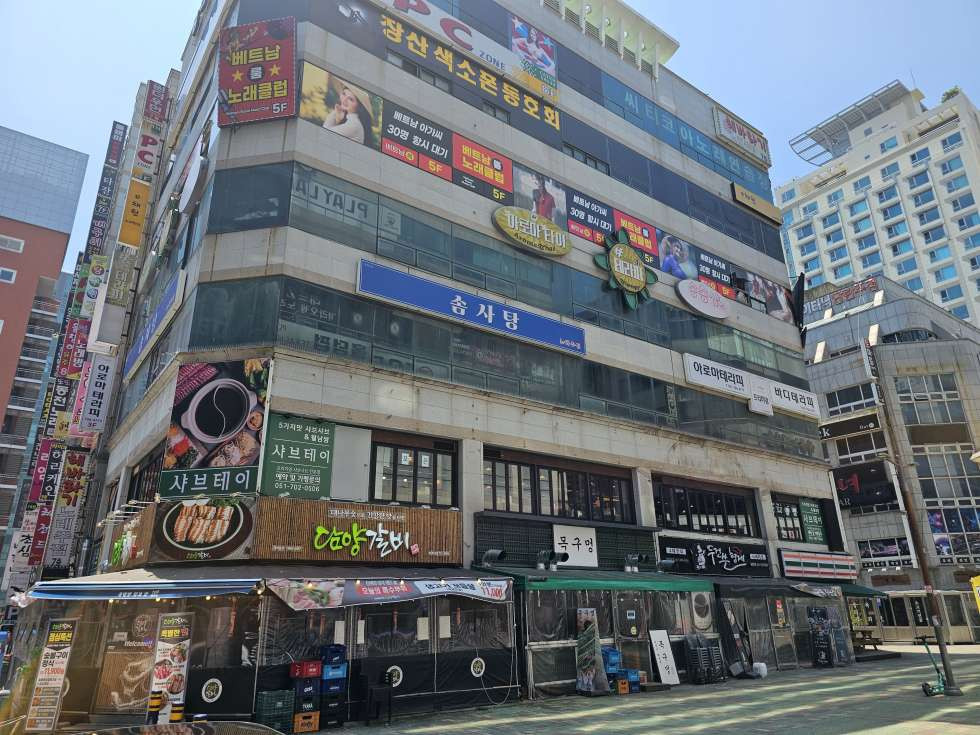 부산 해운대구 좌동 NC백화점 해운대점 인근 유동인구 많은 6층 귀한 대형평수!! 월세 매물번호 12722 사진 1