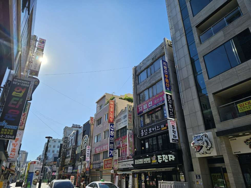 부산 중구 부평동2가 부평동 핫한 곱창골목 메인상권 내 1층 상가자리 월세 매물번호 12787 사진 1