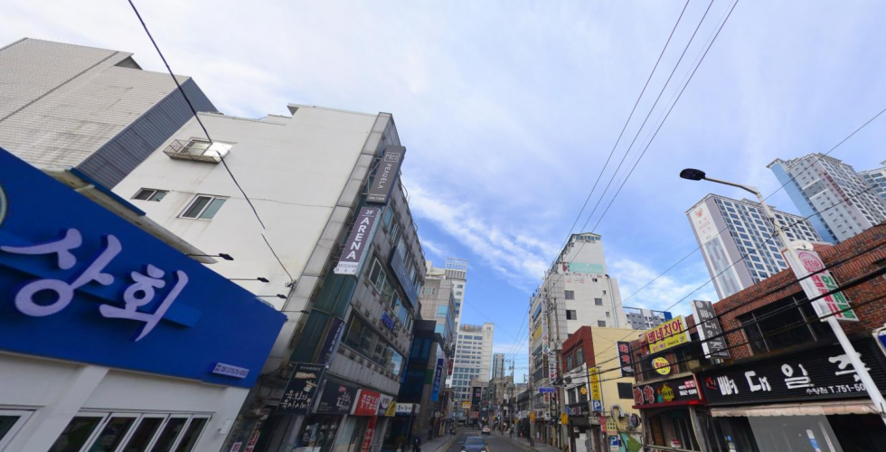 부산 수영구 민락동 수영 먹자골목 대로변 1층 20평 상가임대 월세 매물번호 11963 사진 1