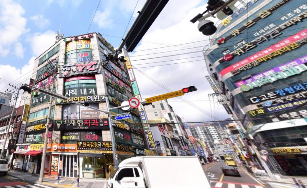 부산 동래구 사직동 사직동 메인상권 도로변 월세/권리금 저렴한 지하1층 BAR 자리 입니다. 월세 매물번호 12853 사진 1