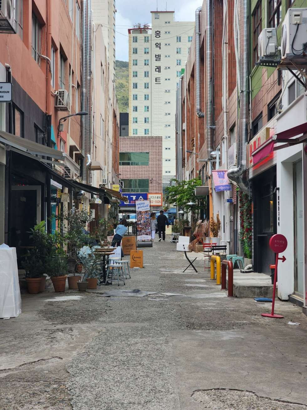 부산 부산진구 전포동 전리단길 위치 좋은 1층 이쁜 카페 월세 매물번호 11552 사진 1