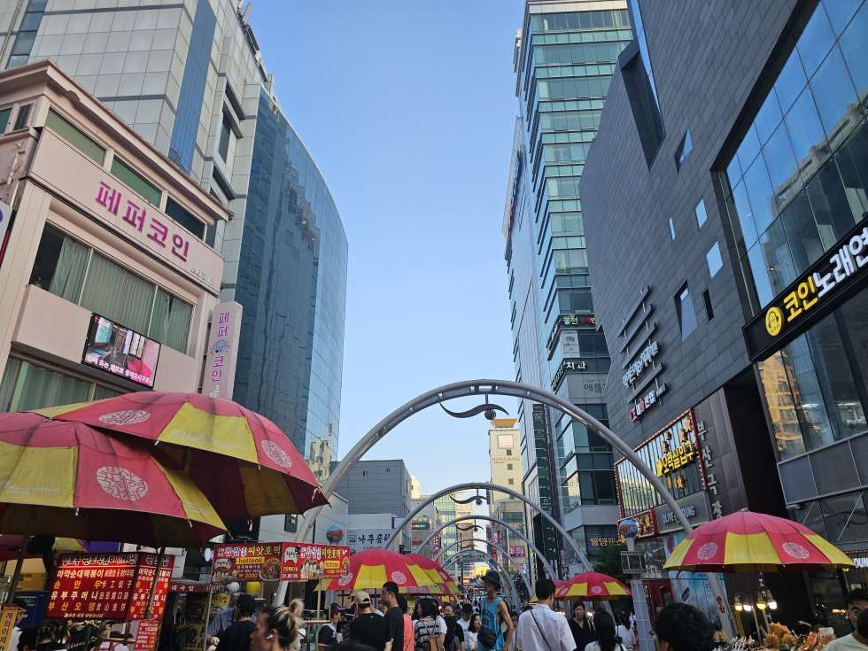 부산 중구 남포동6가 남포동 유동인구 폭발하는 포장마차거리 1층 맥주집 추천자리!! 월세 매물번호 12937 사진 1