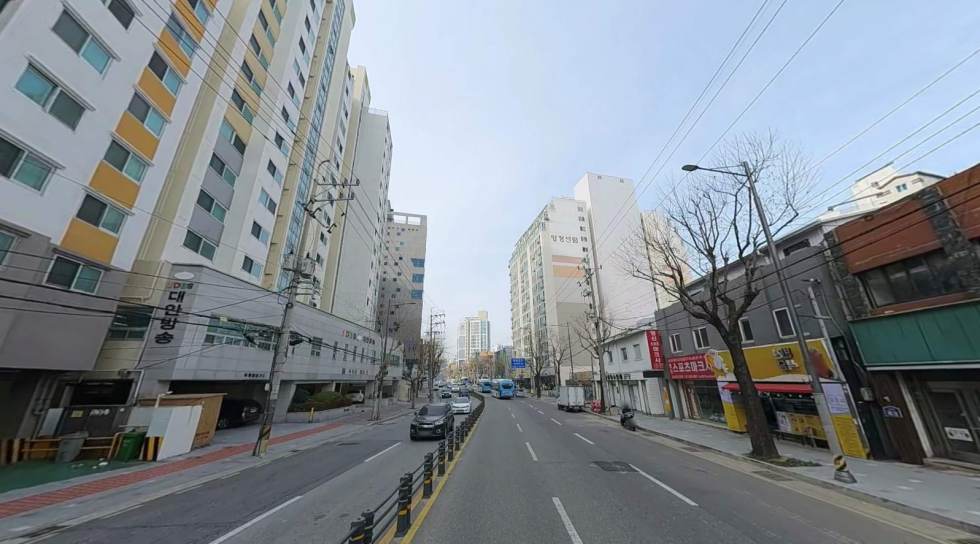 부산 연제구 연산동 연제구청 인근 임대료 저렴한 중형 사무실! 전면 넓어 광고효과 좋음! 월세 매물번호 13124 사진 1