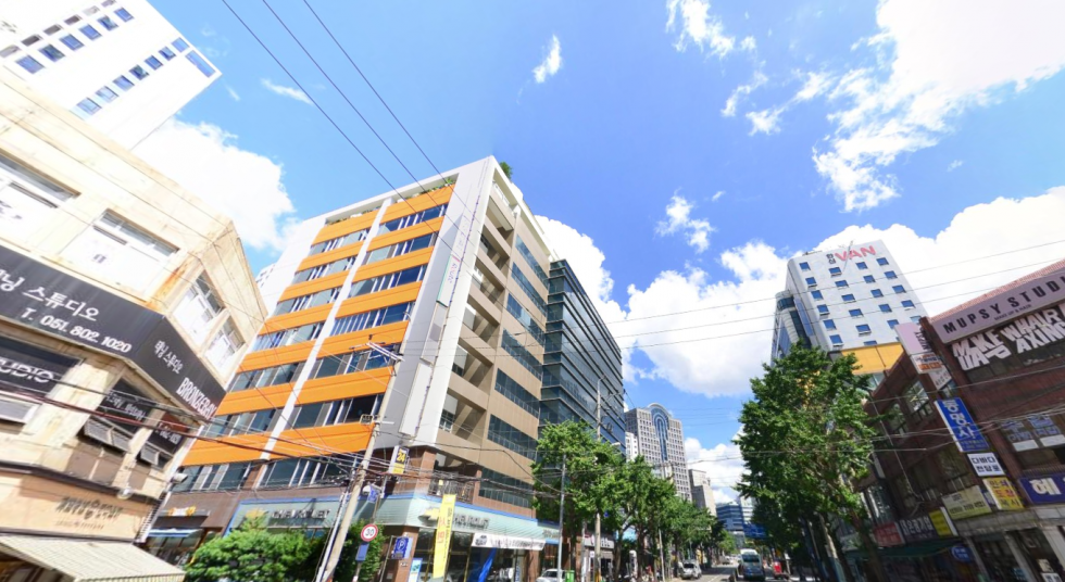 부산 부산진구 전포동 서면 nc백화점 대로변 1층 20평 각종 식당 추천 상가 임대 월세 매물번호 13518 사진 1