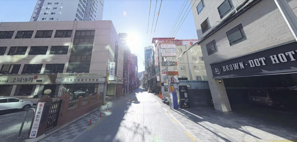 부산 사하구 하단동 제1동 ★동아대 하단 술상권 1층 40평 별도 테라스10평★ 월세 매물번호 13600 사진 1
