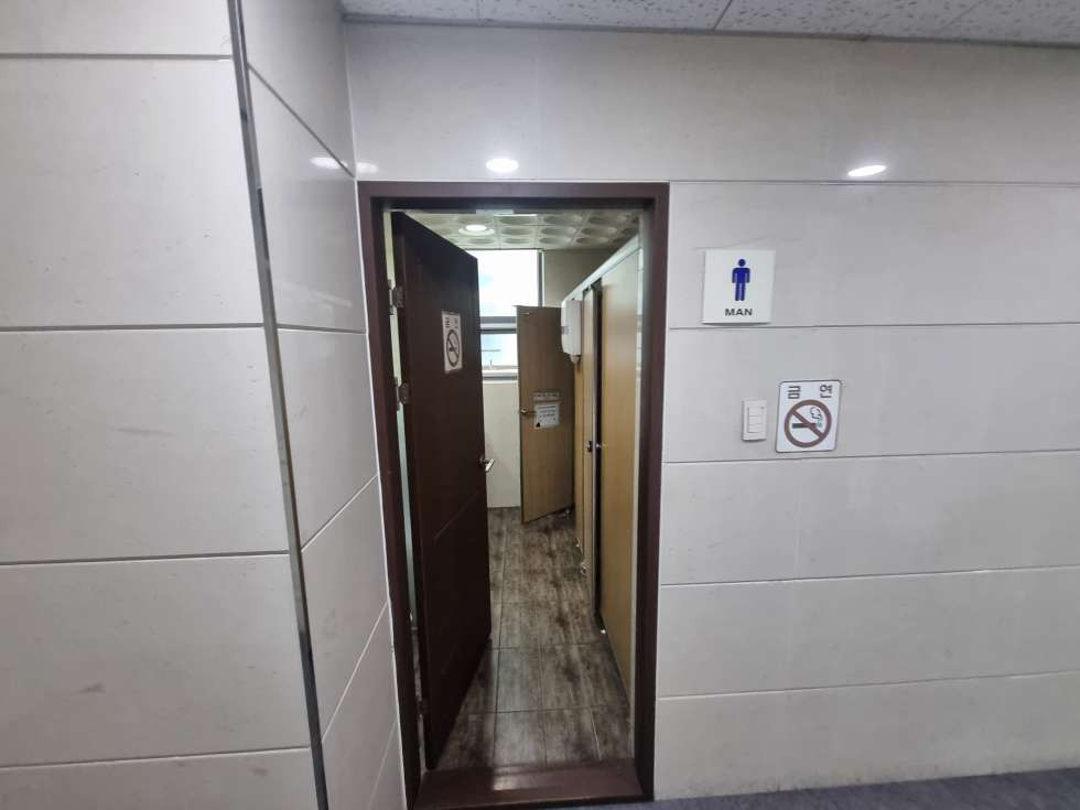 부산 수영구 남천동 수영구청사거리 코너, 가시성, 홍보효과 최고인 자리. 월세 매물번호 12940 사진 5