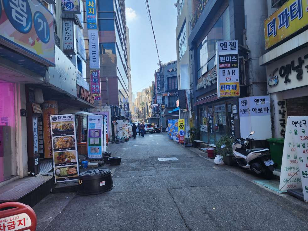 부산 부산진구 부전동 롯데 백화점 뒤편 메인 1층 46평 고기집 식당 술칩 추천 상가임대 월세 매물번호 13798 사진 1