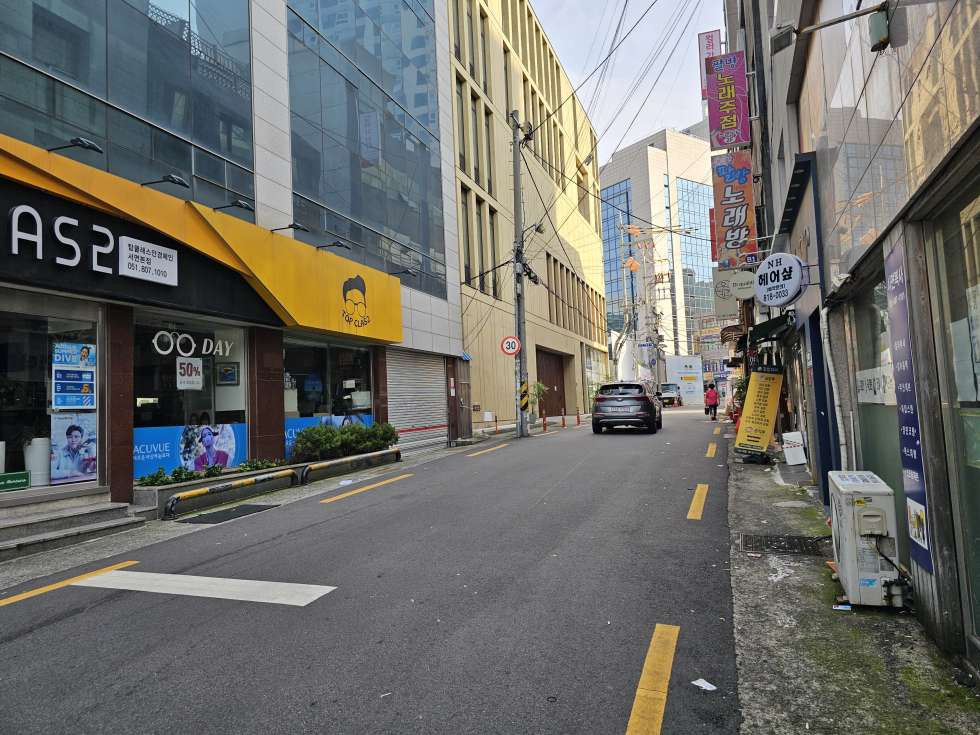 부산 부산진구 부전동 서면삼각지 오피스 상권 내 1층 저렴한 상가자리 월세 매물번호 12624 사진 1