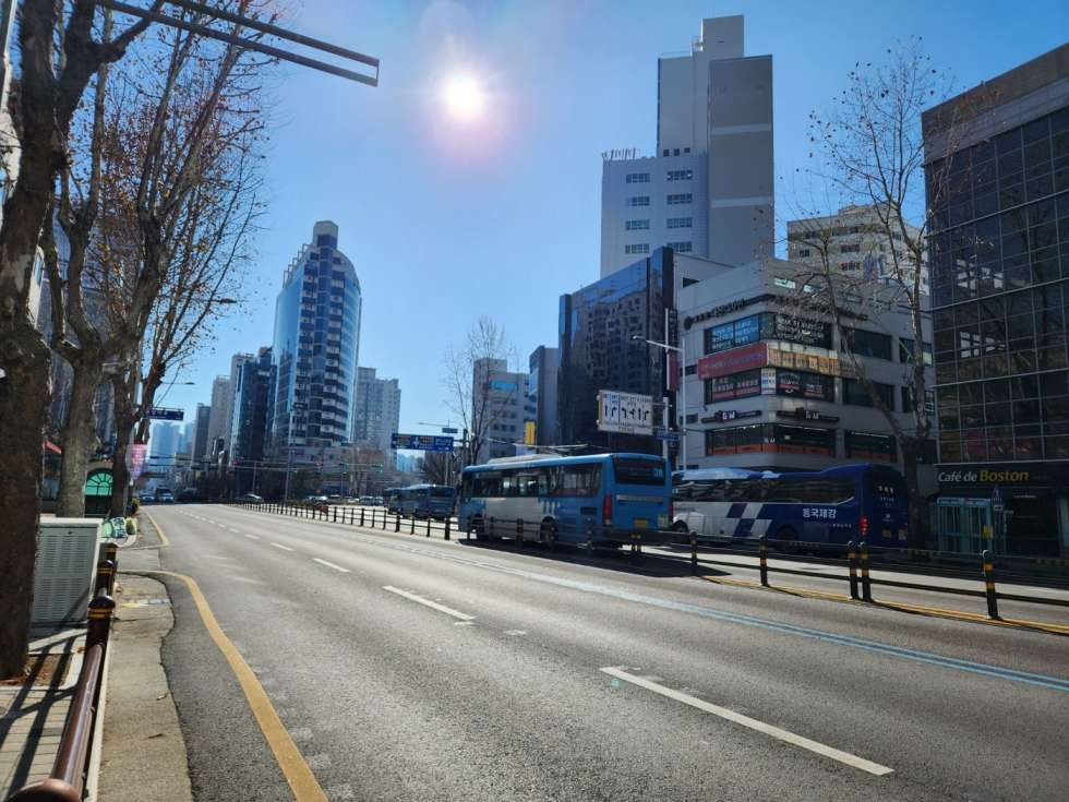 부산 부산진구 부전동 부전역 바로 앞 대형 사무실 약 90평 월세 매물번호 13451 사진 1