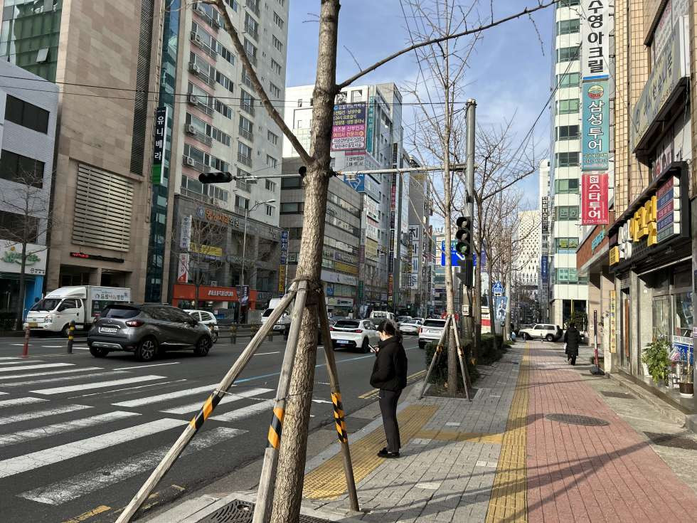 부산 수영구 광안동 수영역 초역세권 대로변 1층 48평 국밥집/밀면집/음식점 추천 월세 매물번호 13965 사진 1