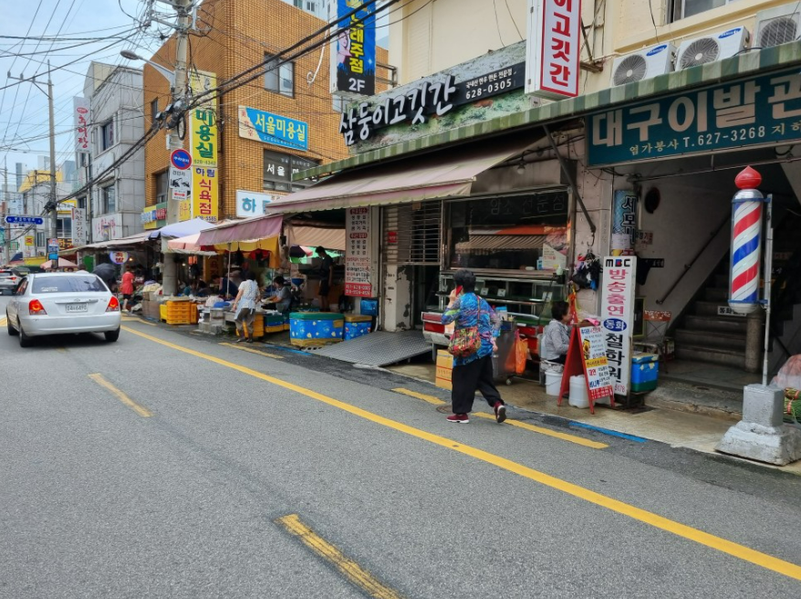 부산 남구 대연동 대연동 못골시장 중심 상권 약 27평 무권리 추천 월세 매물번호 13594 사진 2