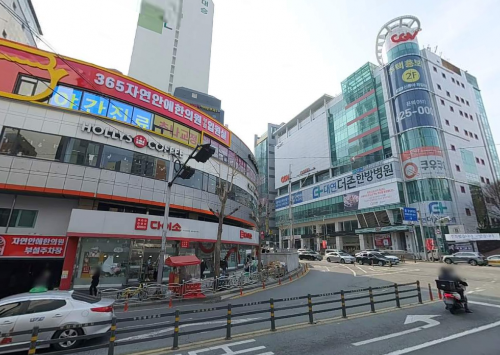 부산 남구 대연동 경성대부경대역, 대로변 코너 상가빌딩. 3층 일부 전용 92평/기존 PC방 하던자리! 월세 매물번호 13988 사진 1