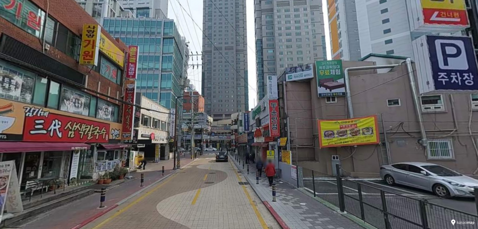 부산 동래구 온천동 온천장역 인근 중심 상권 내 1층 음식점 하기 좋은 곳 !!(약 25평) 월세 매물번호 14179 사진 1