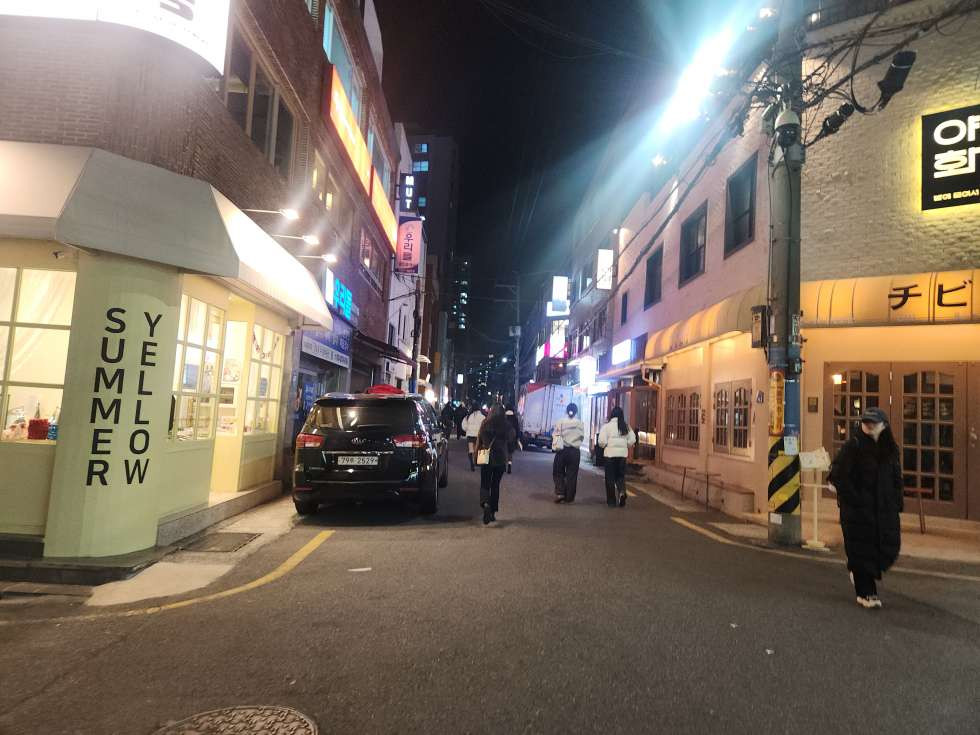 부산 부산진구 전포동 전포사잇길 술집상권 중심 약 10평 월세 매물번호 14152 사진 3