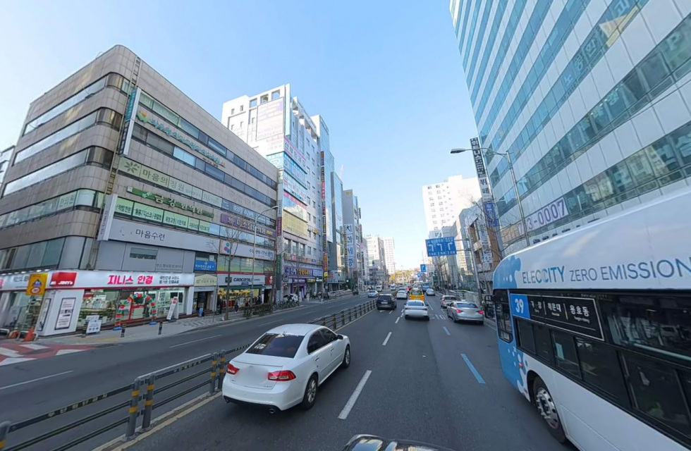 부산 수영구 광안동 수영역 역세권 대로변 상가 / 병의원 자리 추천 월세 매물번호 14258 사진 1