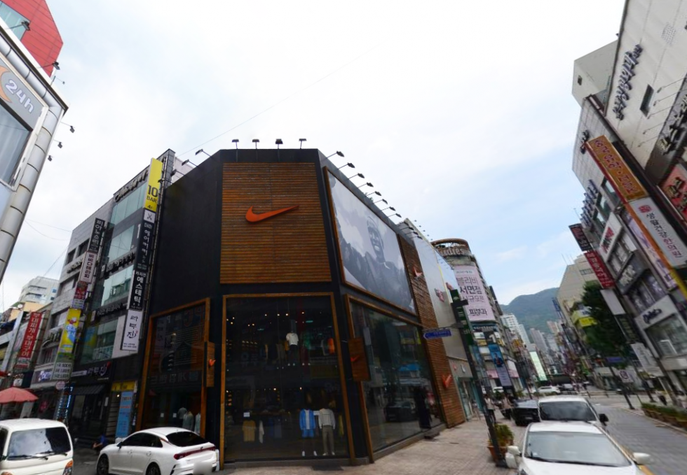부산 부산진구 부전동 서면 1번가 메인 코너 1층 56평 공실 무권리 상가 임대 월세 매물번호 13892 사진 1