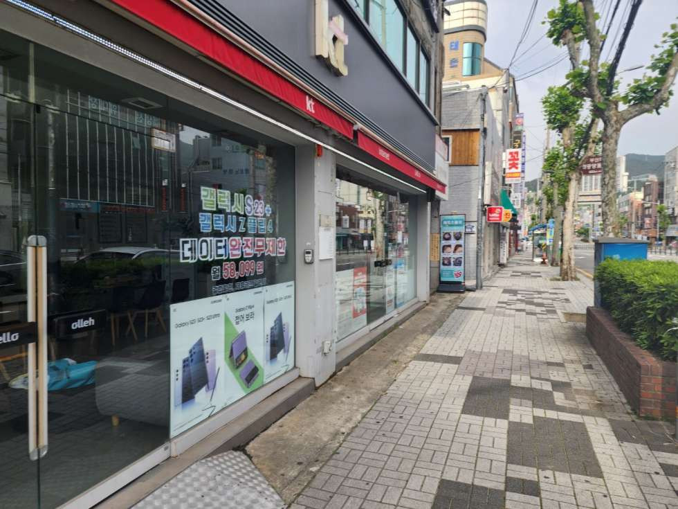 부산 부산진구 당감동 당감동 메인 코너 자리 카페 양도 양수 유명프렌차이즈 월세 매물번호 11736 사진 1