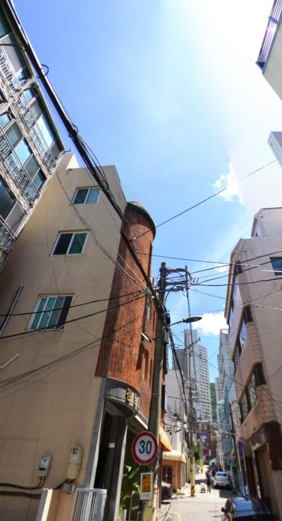 부산 부산진구 전포동 사잇길 메인 2층 32평 대형 평수 상가 임대 월세 매물번호 13869 사진 1