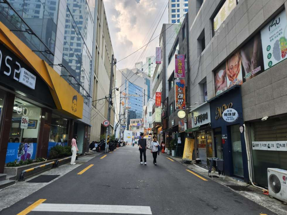 부산 부산진구 부전동 서면 오피스 상권 중심 1층 약 11평 / 1인포차, 와인바, 네일샵 등 추천 월세 매물번호 13972 사진 1