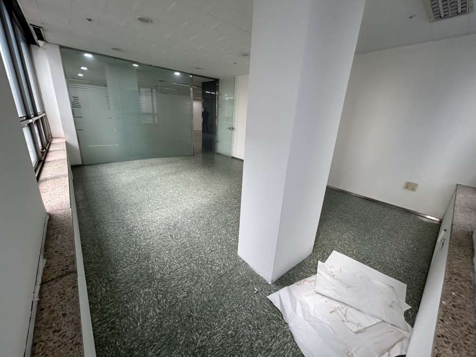 부산 중구 중앙동4가 중앙역 역세권/임대료 저렴한 오피스 빌딩/전용 31평 중형 사무실 월세 매물번호 14603 사진 5