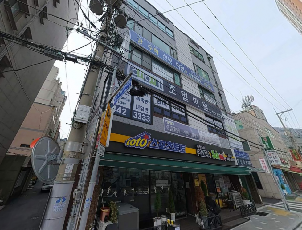 부산 동구 초량동 초량동 아파트단지 밀집지역, 임대료 저렴한 소형 사무실 임대 월세 매물번호 14647 사진 1