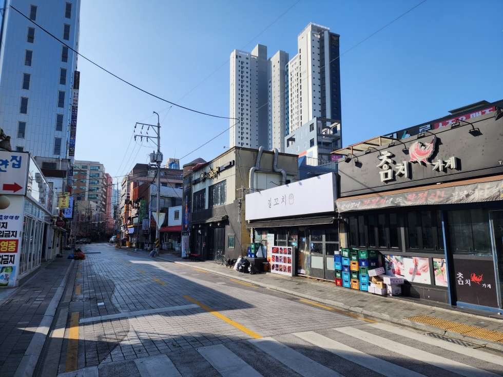부산 동래구 명륜동 동래 메인 술상권 1층35평 고기집 술집 추천 상가임대 월세 매물번호 14363 사진 1