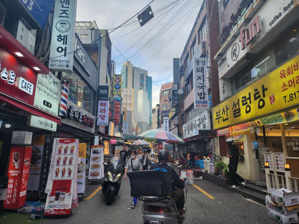 부산 부산진구 부전동 서면 1번가 먹자 골목 중심 1층 28평 무권리 음식점 고깃집 추천 상가 임대 월세 매물번호 13267 사진 1