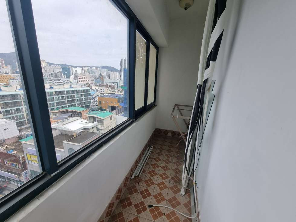부산 연제구 연산동 연산역 메디컬 빌딩 내 사무실 임대. 한 개층 전체 사용, 전용 58평! 월세 매물번호 14758 사진 10