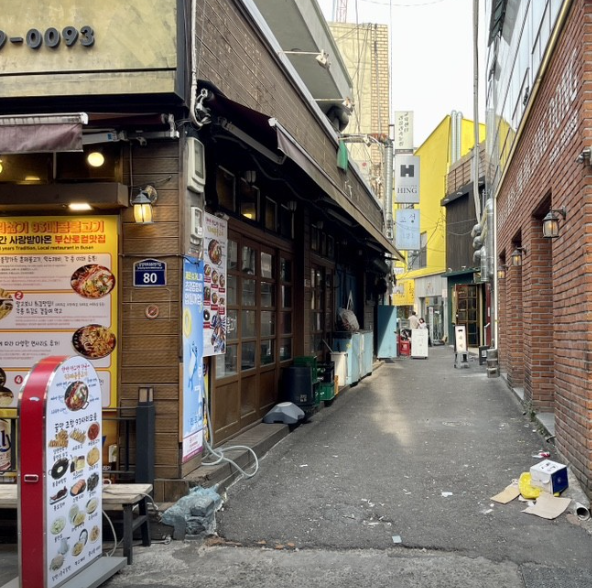 부산 부산진구 부전동 서면 배대포 골목 상권 통건물 약35평 술집 호프 포차 추천 상가 임대 월세 매물번호 13399 사진 1