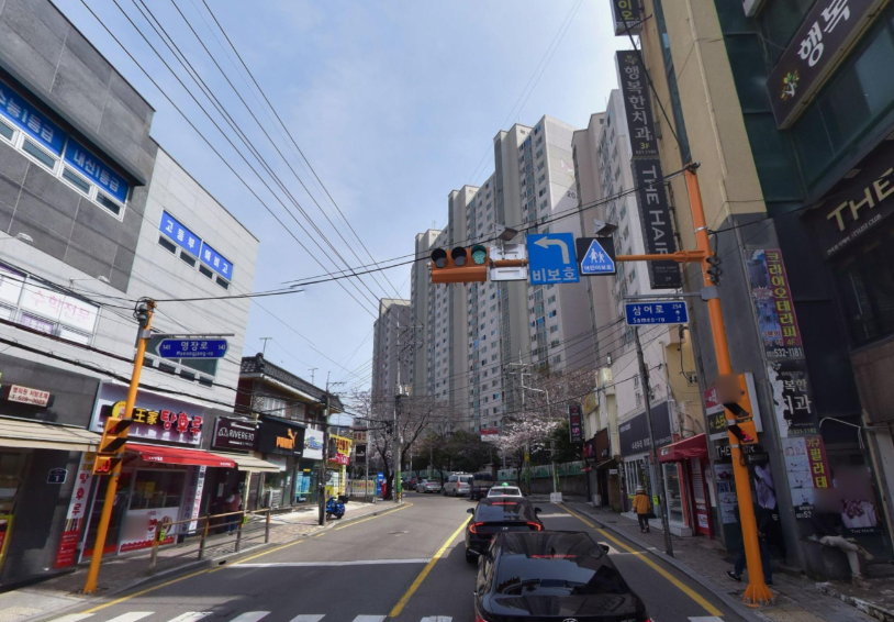 부산 동래구 안락동 안락동 현대아파트 항아리상권 1층 21평 카페 베이커리 치킨집 월세 매물번호 15051 사진 1