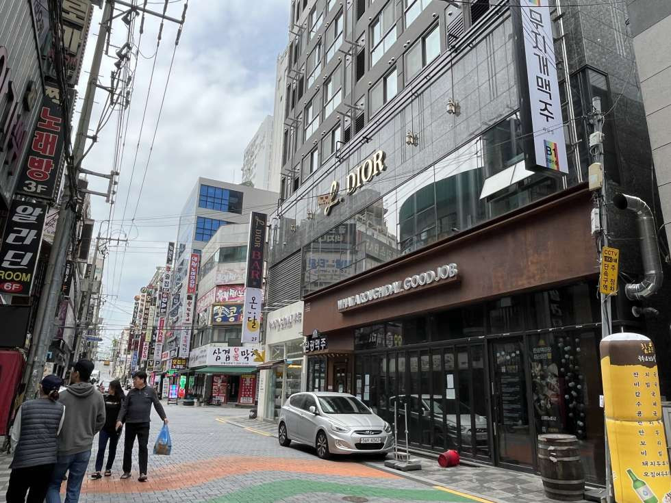 부산 사하구 하단동 하단 메인 술상권 핵심 코너자리! 60평 상가 고깃집 추천자리! 월세 매물번호 15056 사진 1