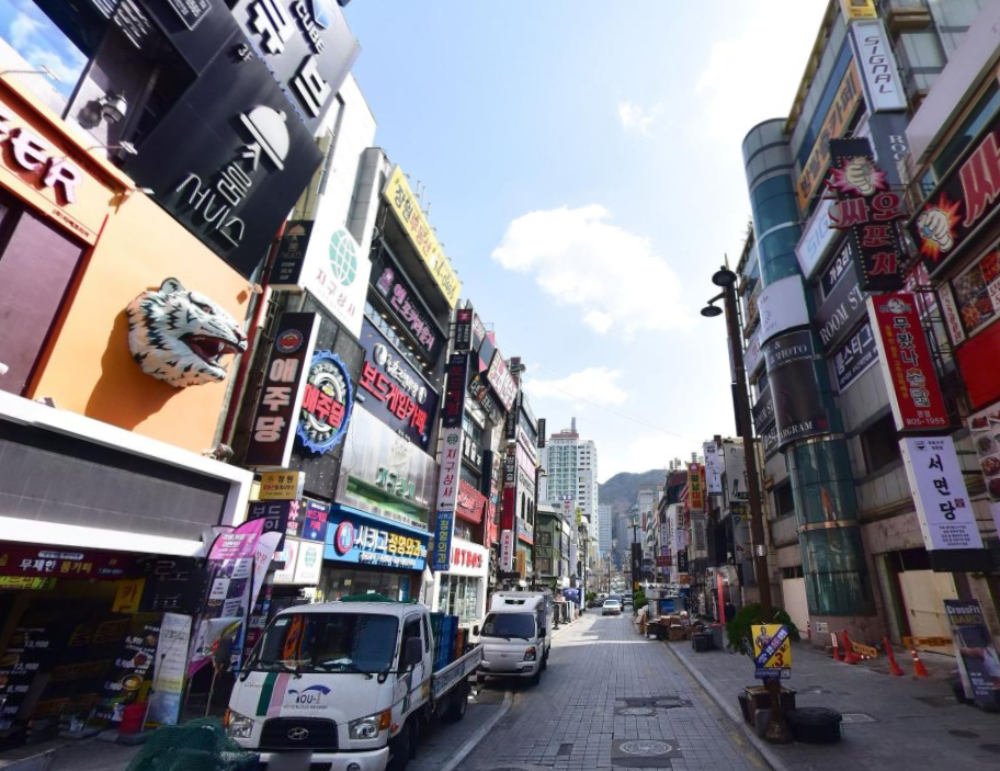 부산 부산진구 부전동 서면 2번가 메인 지하 1층 48평 다용도 추천 상가 임대 월세 매물번호 15264 사진 1