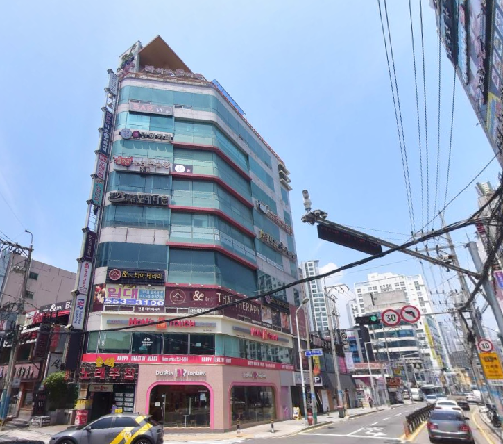 부산 동래구 명륜동 동래 무권리 코너 횡단보도 바로앞 1층 15평 커피 디저트 안테나 추천 상가 임대 월세 매물번호 13893 사진 1