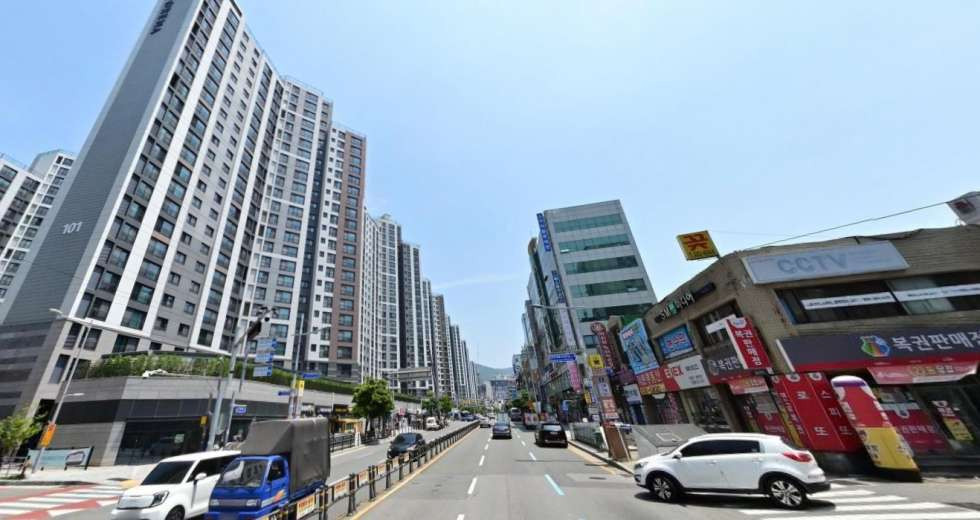 부산 북구 덕천동 덕천 포레나 수혜상권 역세권 풍부한 배후세대 무권리 이쁜상가 월세 매물번호 15327 사진 1