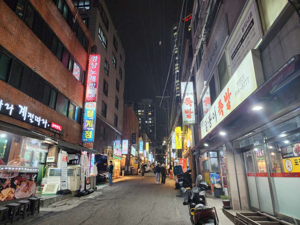 부산 부산진구 개금동 주건축물제1동 개금 술 상권 중심 1층 15평 술집 고깃집 주점 추천 상가 임대 월세 매물번호 13862 사진 1
