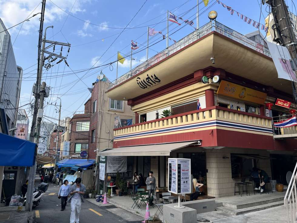 부산 부산진구 전포동 전포 놀이터 메인상권 전면 좋은 12평 매장 술집, 식당, 카페 추천 월세 매물번호 15669 사진 1