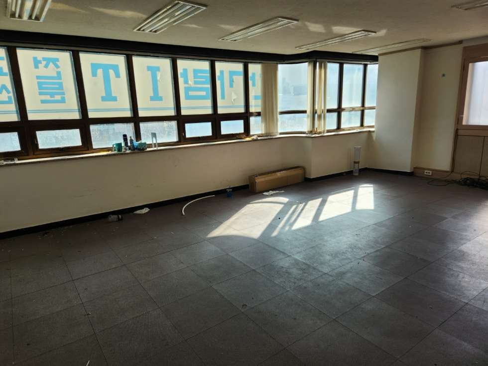 부산 부산진구 부전동 부전역 역세권 / 저렴한 월세 / 사무실 , 학원 추천 월세 매물번호 10229 사진 4