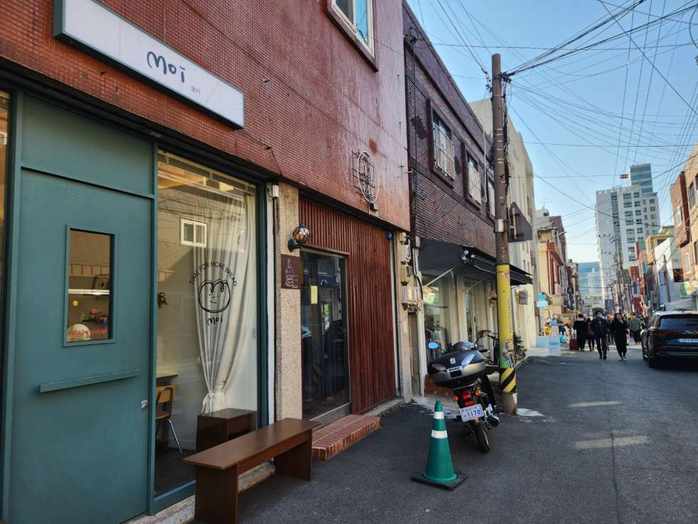 부산 부산진구 전포동 전포사잇길 건물전체 사용 전체 약25평 내부 컨디션 최고 월세 매물번호 11010 사진 1