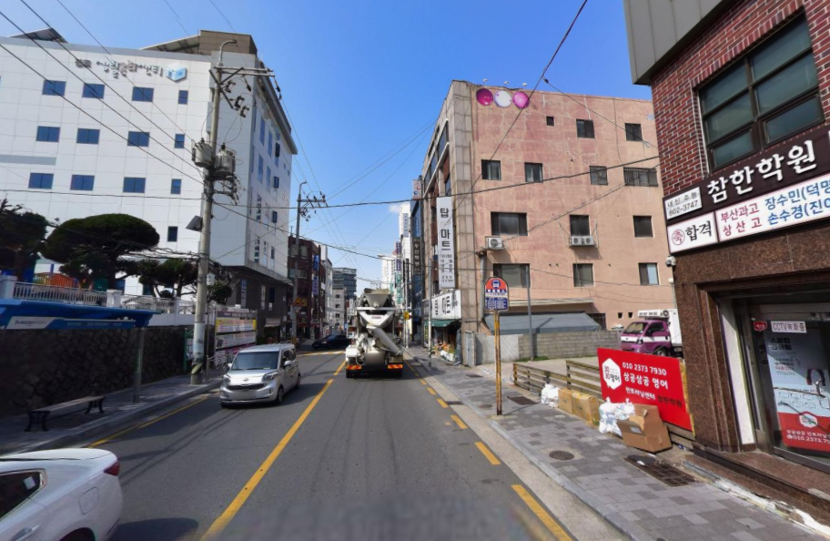 부산 부산진구 전포동 전포동 대로변 지하 1층 25평 무권리 (수도 도시가스) 상가 임대 월세 매물번호 15715 사진 1