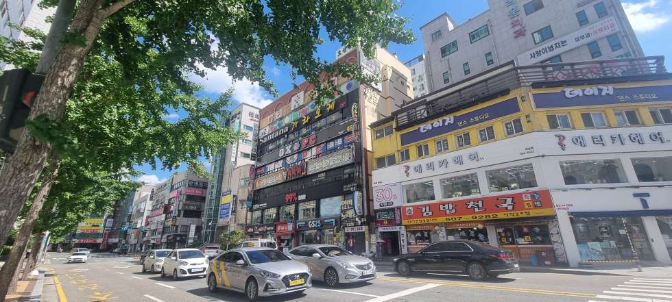 부산 동래구 온천동 미남로타리 반도보라 인근 1층 17평 시설완비 저렴한 월세 월세 매물번호 15718 사진 1