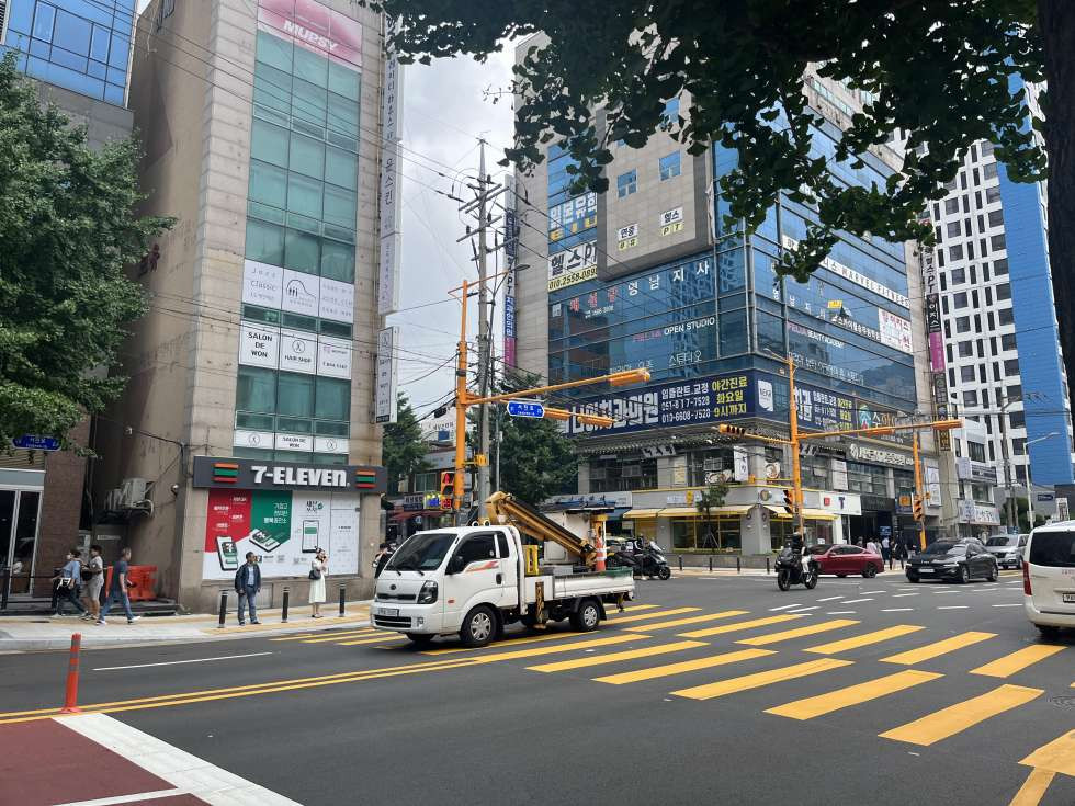 부산 부산진구 전포동 전포동 87평 대형평수 지하 무권리 공실 월세 매물번호 15691 사진 1